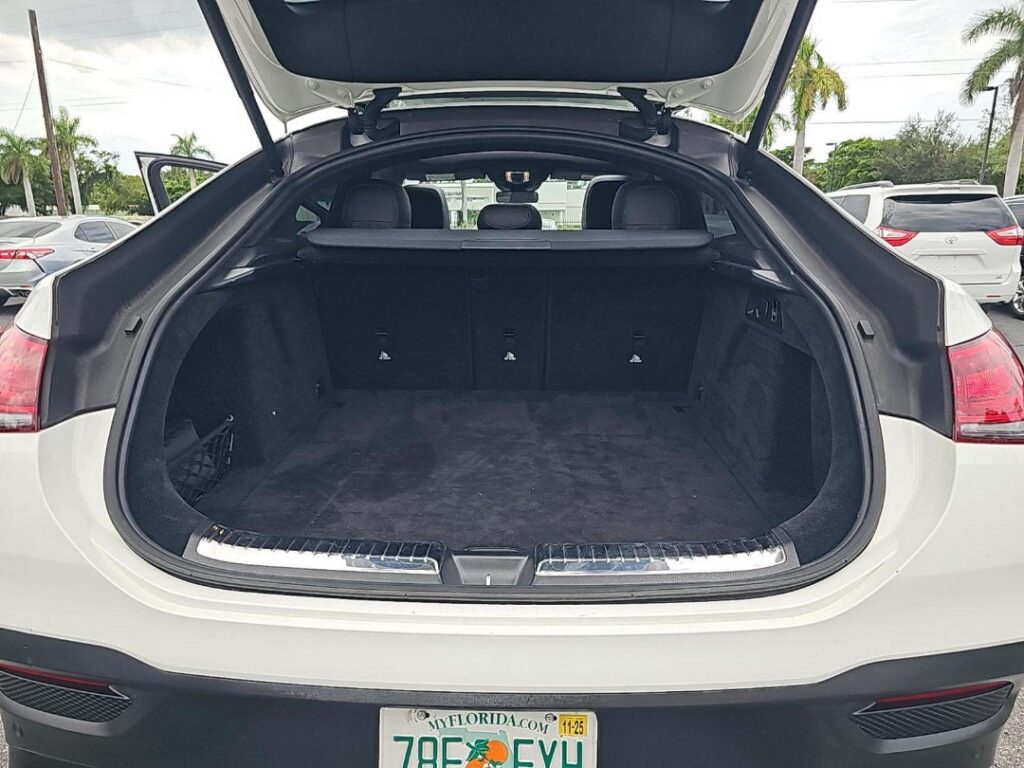 WhatsApp Image 2025-09-24 at 18.02.18